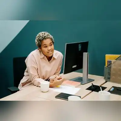 邹楠语